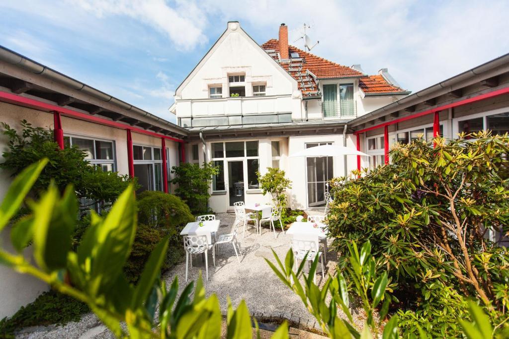 Boutique-Hotel Villa Anna Айзенах Екстериор снимка